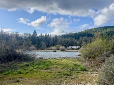 Lake Selmac Acreage For Sale in Selma Oregon