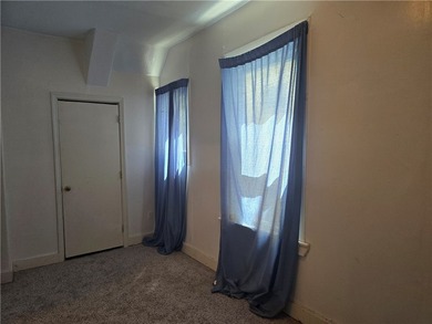Outstanding opportunity for investors or owner-occupants! This - photo 24