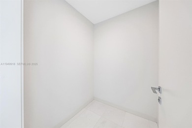 Sky-High Luxury | Line 07

Experience elevated living in this