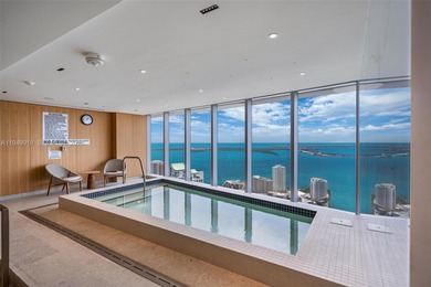 Sky-High Luxury | Line 07

Experience elevated living in this