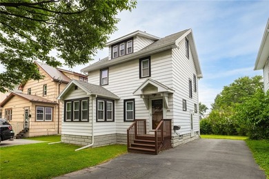 Welcome home to this charming 3-bedroom, 1-bath Colonial in - photo 1
