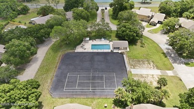 Beautiful Arbor Ridge Community. Home features 3 Bedrooms ,2 - photo 44