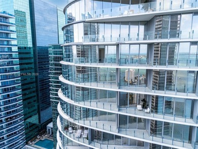 Sky-High Luxury | Line 07

Experience elevated living in this