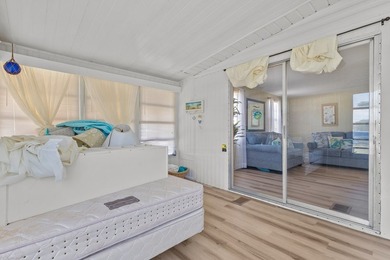 Located right in the heart of Steinhatchee, this property offers - photo 10