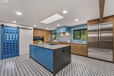 Impeccably reimagined and totally dialed in, this Mid-Century - photo 13