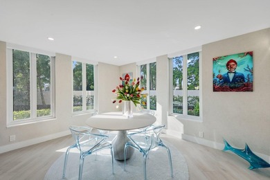 Exquisite, pet-friendly ground-floor walk-out residence in - photo 17