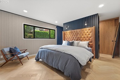 Impeccably reimagined and totally dialed in, this Mid-Century - photo 20
