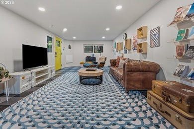 Impeccably reimagined and totally dialed in, this Mid-Century - photo 35