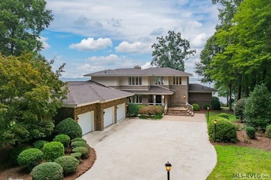 Exceptional Main Lake Waterfront Estate on Two Premier Lots! - photo 48
