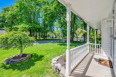 Welcome to 21 Hobson Avenue!!! This Meticulously maintained home - photo 5