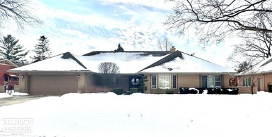 (private lake, pond, creek) Home Active Under Contract in Grosse Pointe Shores Michigan