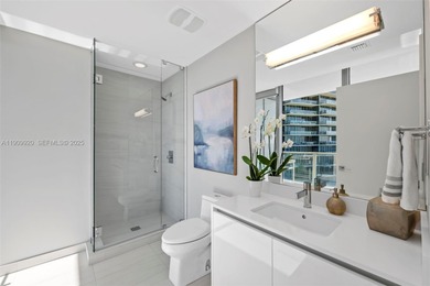 Perfectly positioned on the 6th floor of the North Tower, this