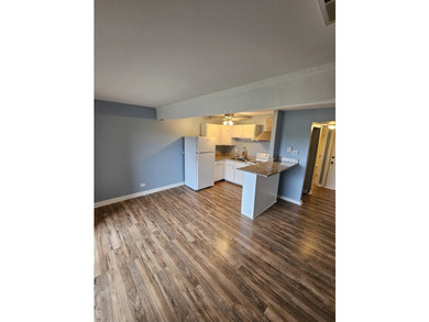 Additional listing photo 4