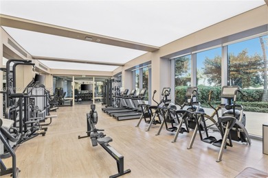 Perfectly positioned on the 6th floor of the North Tower, this