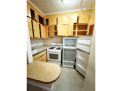 Welcome to this wonderful Studio apartment located on a quiet - photo 7