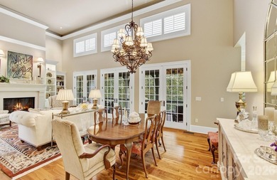 Offered for sale by its original owners, this traditional custom - photo 3