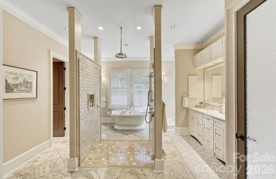 Offered for sale by its original owners, this traditional custom - photo 5