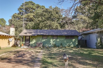 Lake Home For Sale in Quinlan, Texas