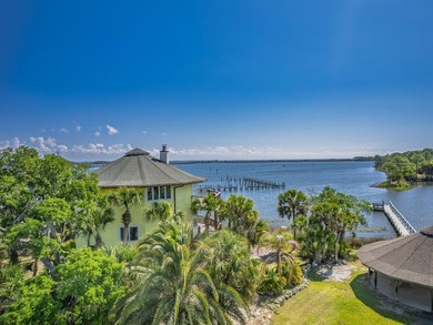 Enjoy breathtaking views of Dickerson Bay overlooking the Gulf - photo 3