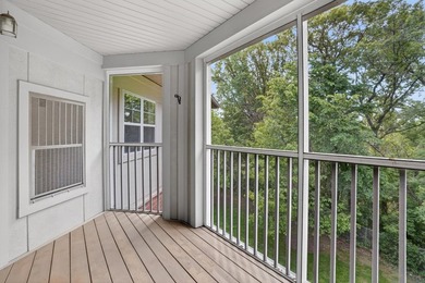 Welcome to maintenance free 55+ living in this spacious - photo 11
