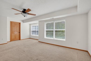 Welcome to maintenance free 55+ living in this spacious - photo 21