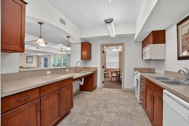 Welcome to maintenance free 55+ living in this spacious - photo 22