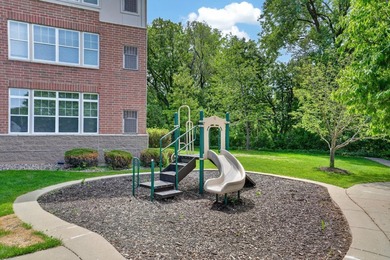 Welcome to maintenance free 55+ living in this spacious - photo 26