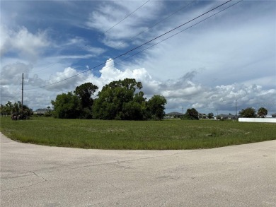 Cape Coral Lakes Area Lot For Sale in Cape Coral Florida