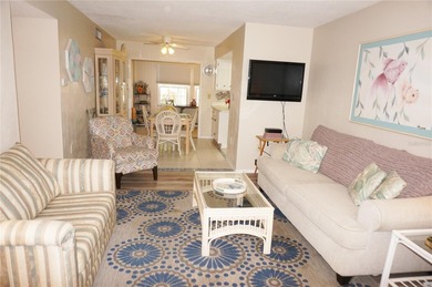 *FULLY FURNISHED* 2 Bedroom, 2 Bathroom FIRST FLOOR unit located - photo 4