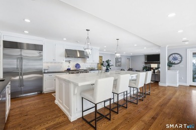 A rare offering indeed! Welcome to 4 Charcoal Lane, an unrivaled - photo 12