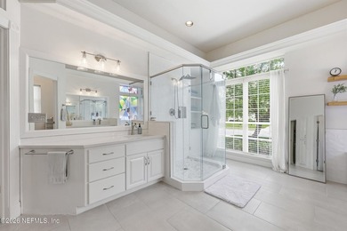 Live the Florida lifestyle in this 1 story brick beauty w/pool - photo 34