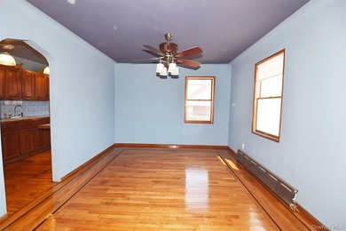 Property Lovers Delight...Charming 4BR, Brick * Built to Last* - photo 6