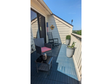 PRICE IMPROVEMENT!!! Welcome to Fairwood Lakes! This spacious - photo 15