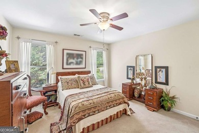 MAJOR PRICE IMPROVEMENT! One of the best priced-per-sqft homes - photo 18