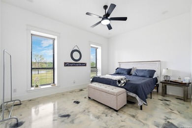 Twisted L Ranch is a premier 260 acre high-fence recreational - photo 19
