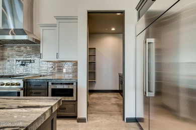 Experience elevated desert living in this beautifully crafted - photo 23