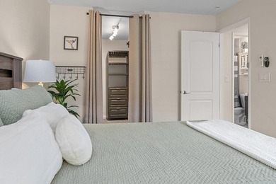 Live the Maul lifestyle you've been dreaming of in this - photo 23