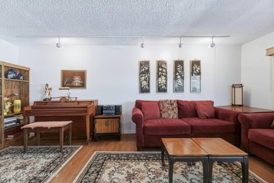 Welcome home to this beautiful 4 bedroom, 2 bath pool home in - photo 23