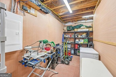 MAJOR PRICE IMPROVEMENT! One of the best priced-per-sqft homes - photo 26