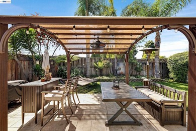 Beautifully Updated and Expanded (North-East-Facing) - photo 31