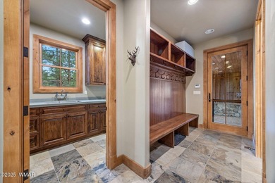 Stunning 3-Bedroom Chalet Retreat in Alpine, Arizona Presenting - photo 31