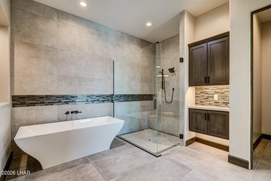 Experience elevated desert living in this beautifully crafted - photo 35