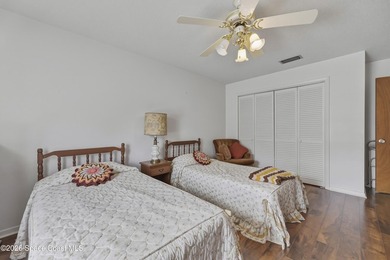 Welcome home to this beautiful 4 bedroom, 2 bath pool home in - photo 38