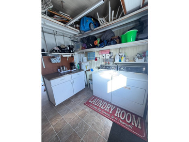 Turn-Key Home. Quiet and safe, 55+, No pets, Zero Flood Zone - photo 41