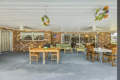 Welcome home to this beautiful 4 bedroom, 2 bath pool home in - photo 42