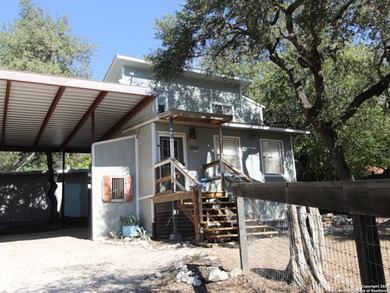 Nestled in the heart of picturesque countryside, this charming - photo 4