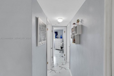 PRISTINE CONDITION and TOTALLY REMODELED unit in this IDEAL - photo 16