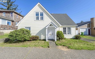 Mingus Lake  Home For Sale in Coos Bay Oregon