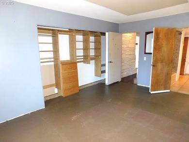 Step into the welcoming entryway, where gleaming hardwood floors - photo 24