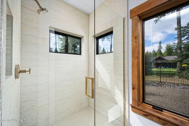 Stunning Single-Level Home with Bonus Suite in Gated Community - - photo 25